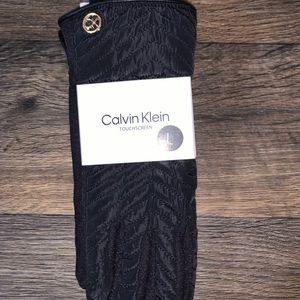 Women’s Calvin Klein Black Fabric Touchscreen Gloves